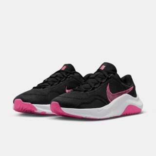 Legend Essential 3 Next Nature Women Lace-Up Workout Shoes